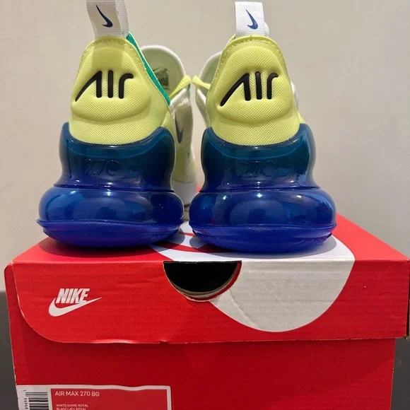 NIB  Big Kid's Nike Air Max 270 White/Light Lemon Twist/Stadium Green - Picture 6 of 6